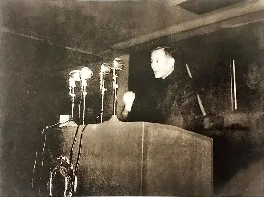 党史天天读7月27日